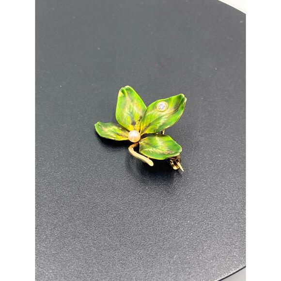 Art Nouveau 1900, 14k Yellow Gold Green Enamel Clover Seed Pearl Diamond Brooch - Picture 2 of 8